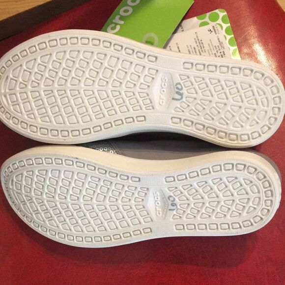 Crocs Shoes - Picture 6 of 6